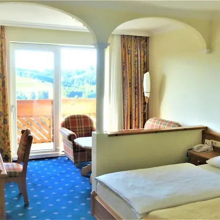 - Café - Konditorei Schröckmayr-kastner 4*